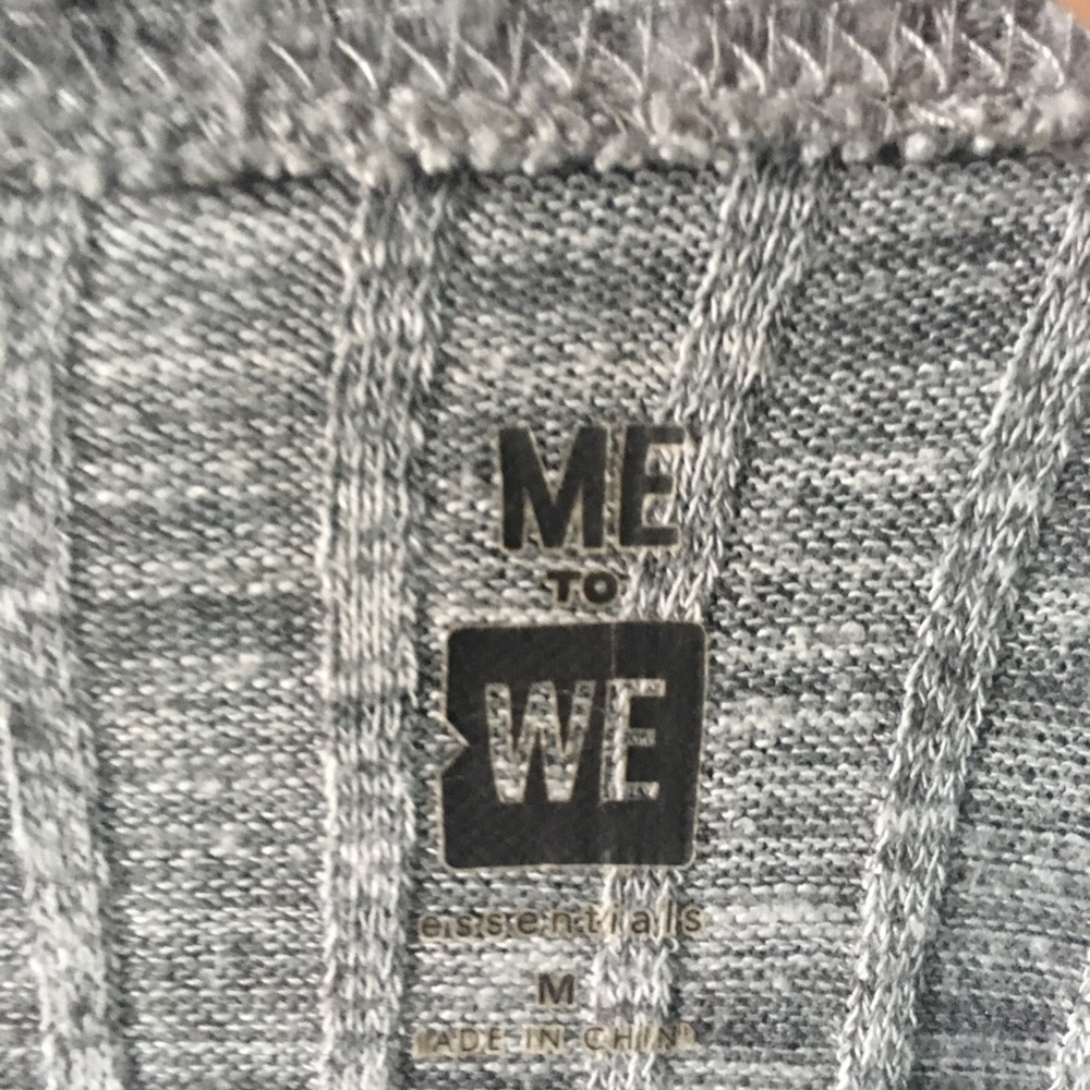 Gray lightweight sweater - Picture 2 of 3